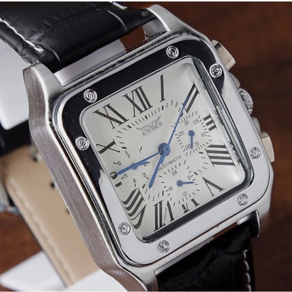 Small square quartz style women’s watch (not Cartier)‼️